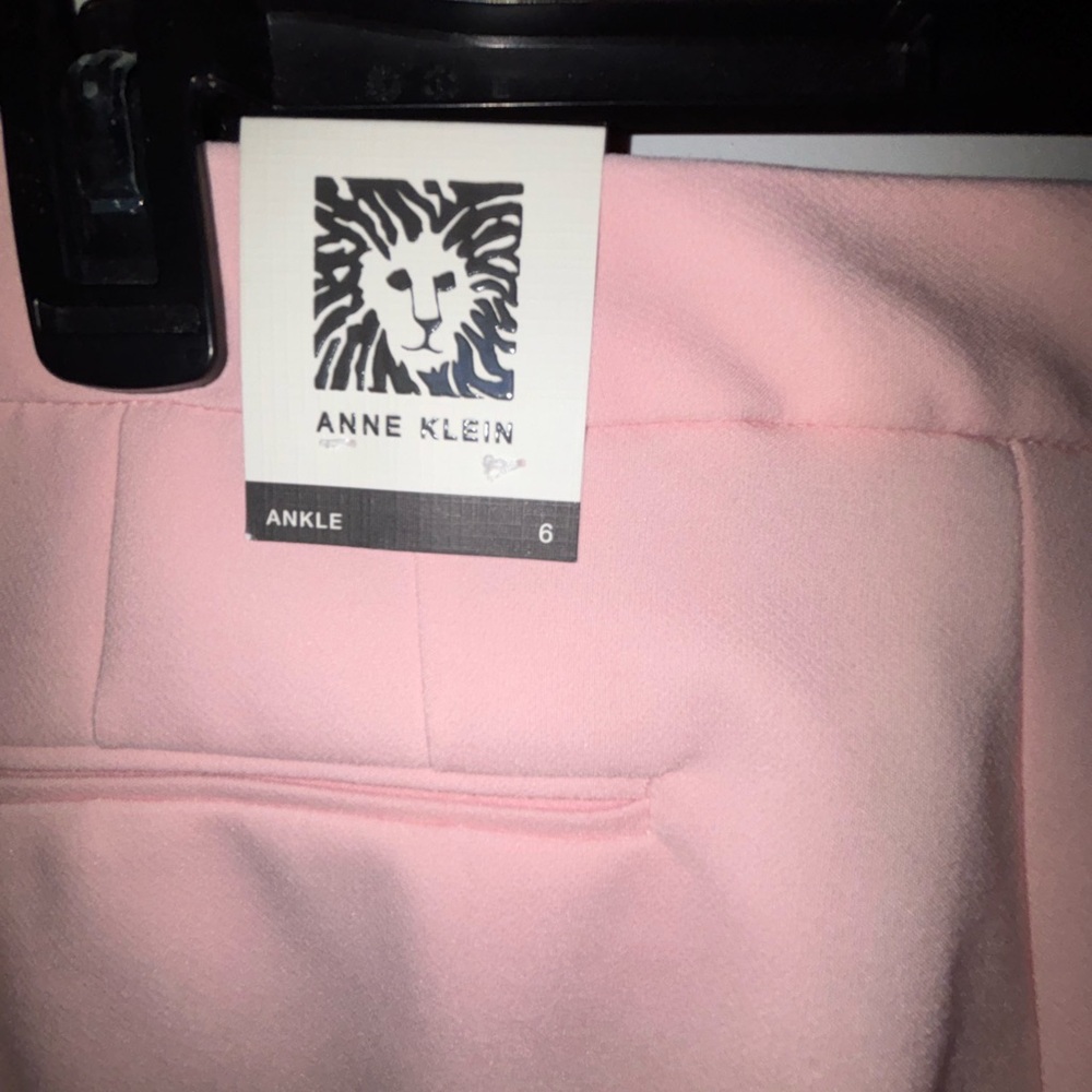 Anne Klein Soft Pink Dress Pants size 6
